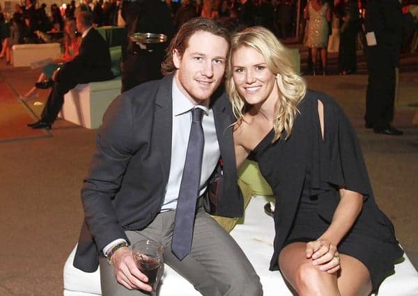 Duncan Keith Beats His Wife In Court