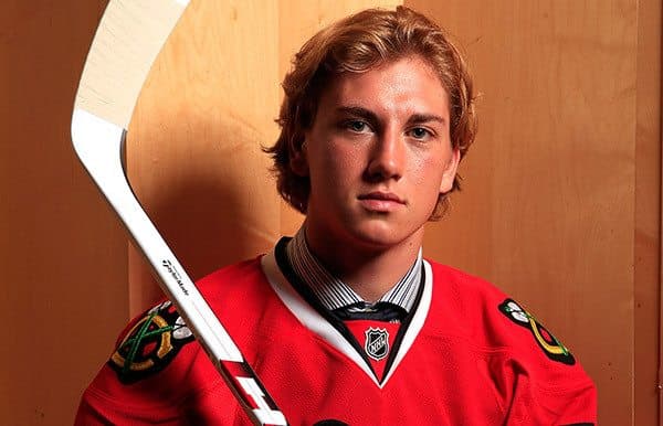 Blackhawks Sign Top Prospect John Hayden Mid-Game