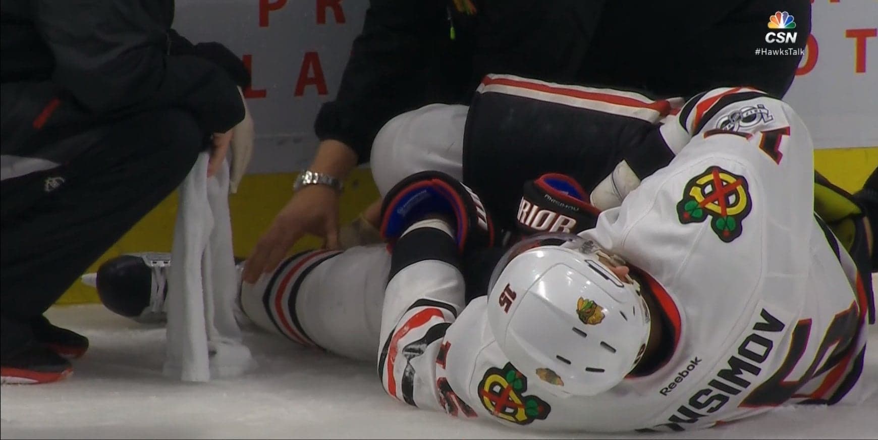 Artem Anisimov Leaves Game With Injury Amidst Career Year With Blackhawks