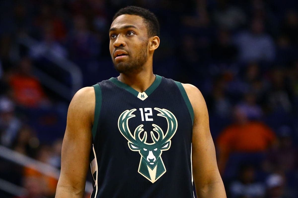 The Greatest Chicago-Born Athletes To Play in Chicago