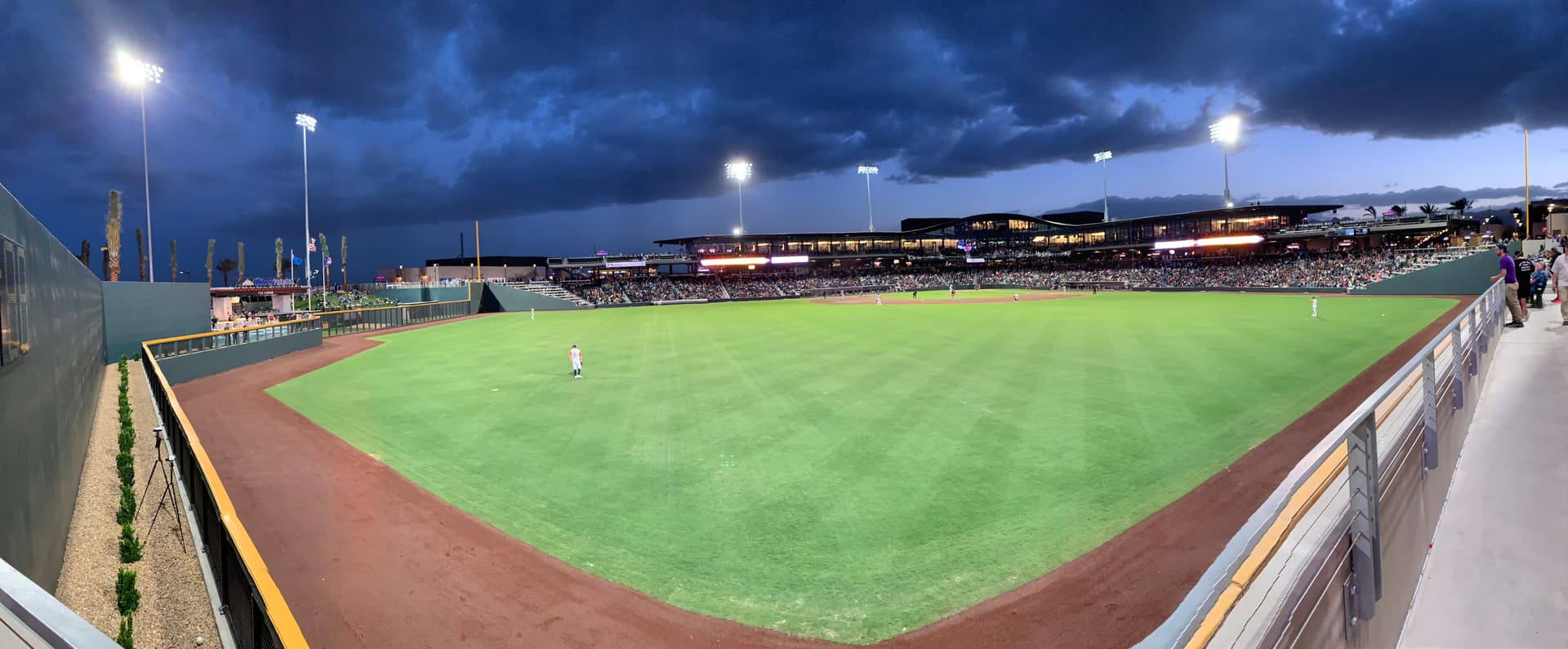 VIDEO — Las Vegas Ballpark Shines In Opening Night Debut