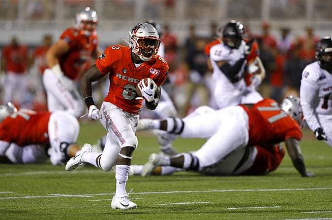 UNLV Blows Out Southern Utah, 56-23