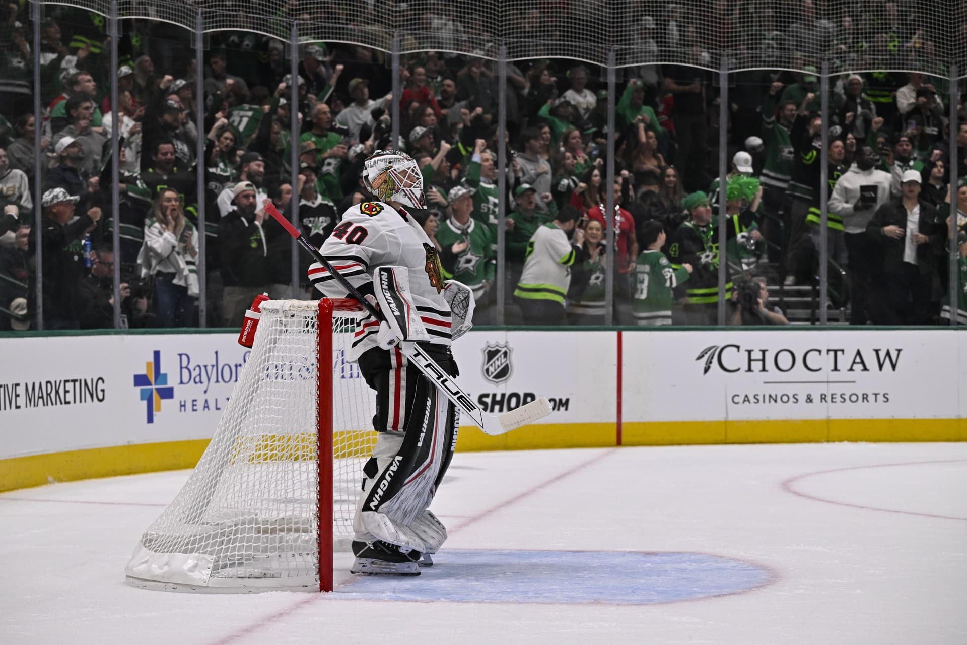 NHL Roster Rule Will Soon Force Blackhawks’ Hand In Goaltender Room