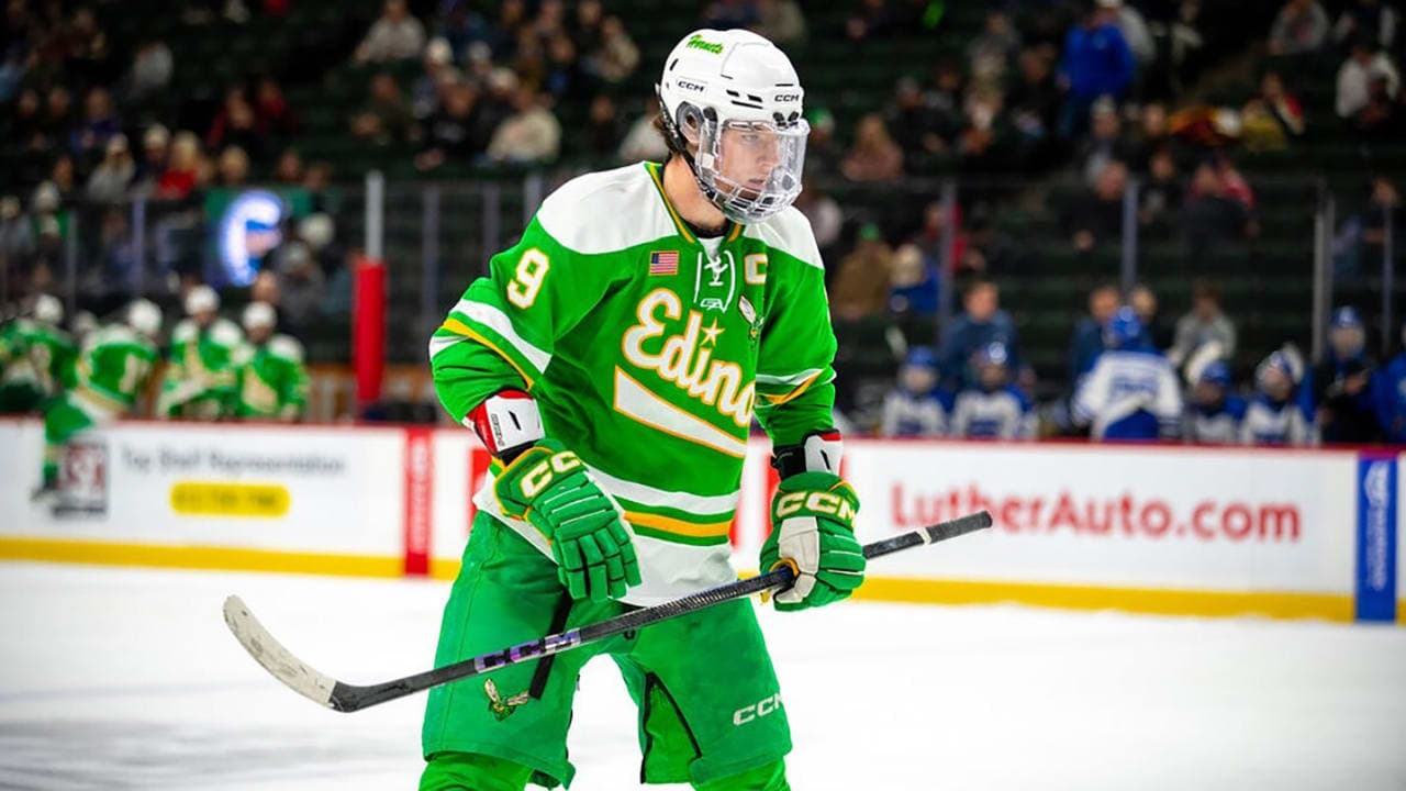 Chicago Blackhawks Pull Late Stunner With Trade Back Into 1st Round