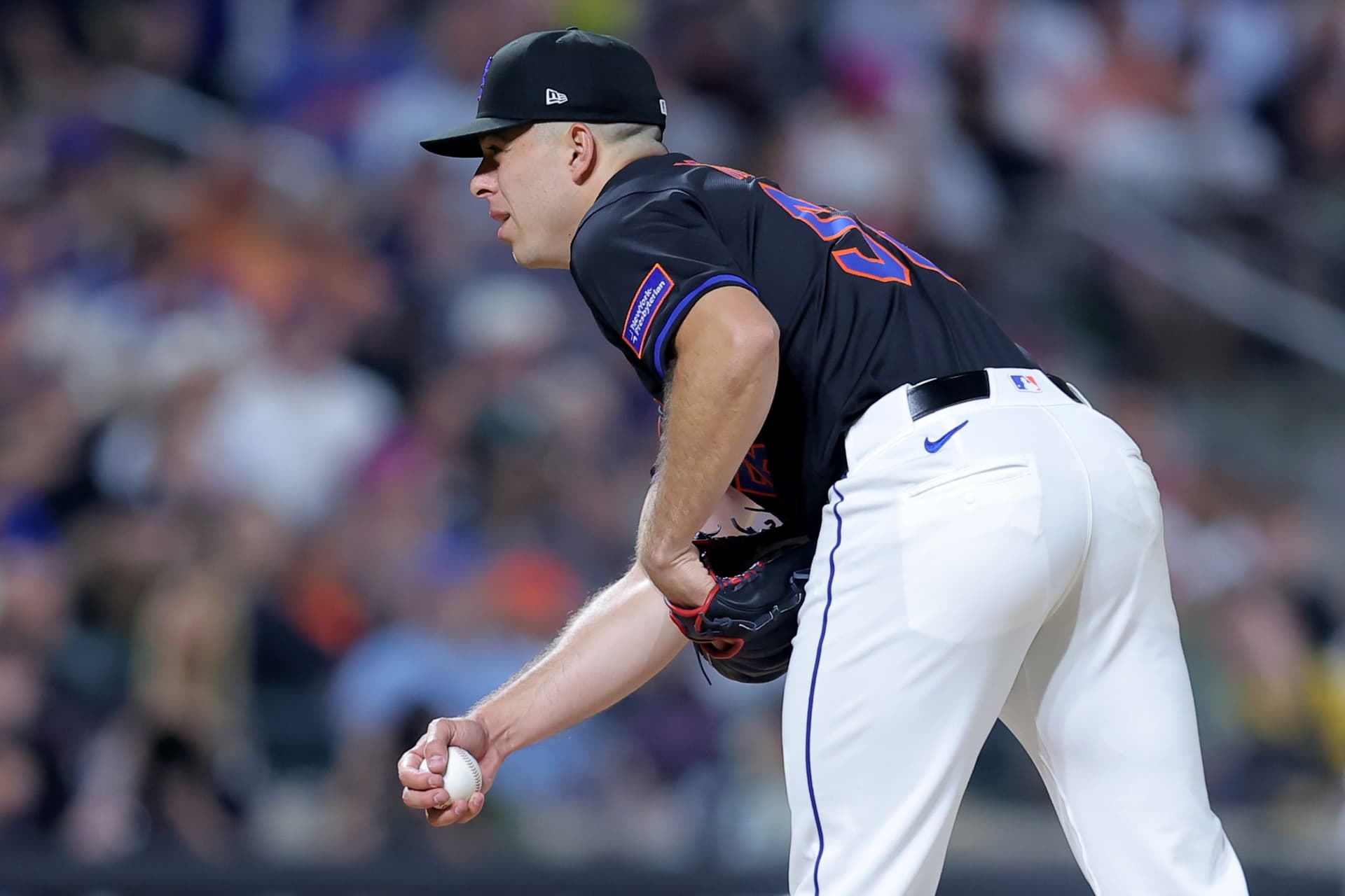 Cubs Free Agent Target Signs 2-Year Deal