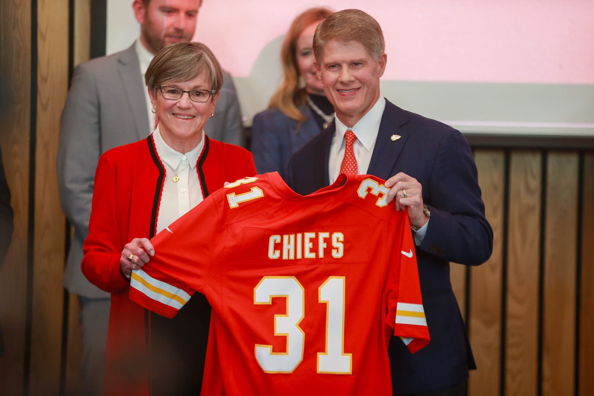 Kansas City Chiefs Just Helped Bears Put Extra Pressure On Governor Pritzker