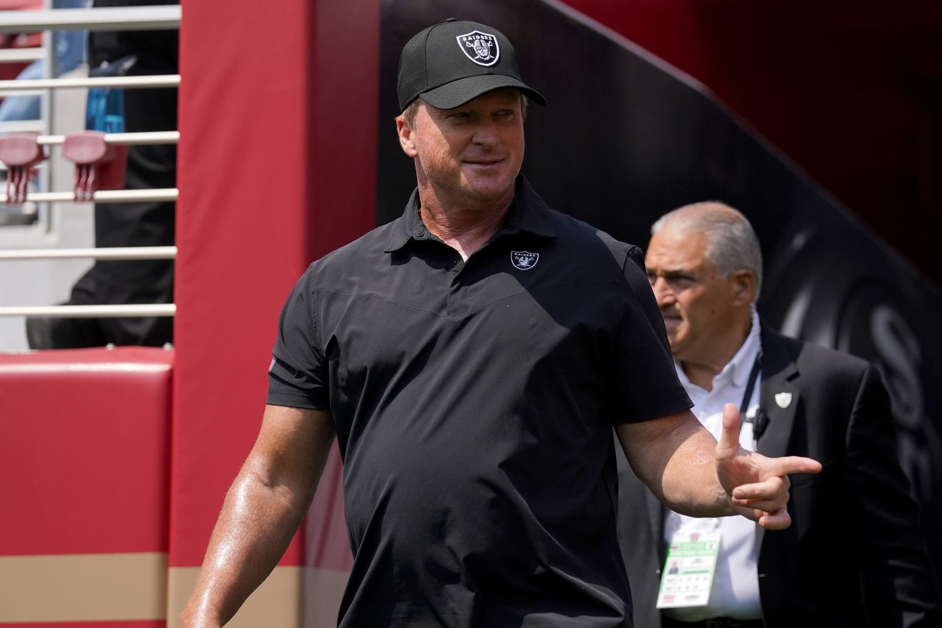 Jon Gruden Warns Ben Johnson After “F* the Packers” Moment vs. Matt LaFleur