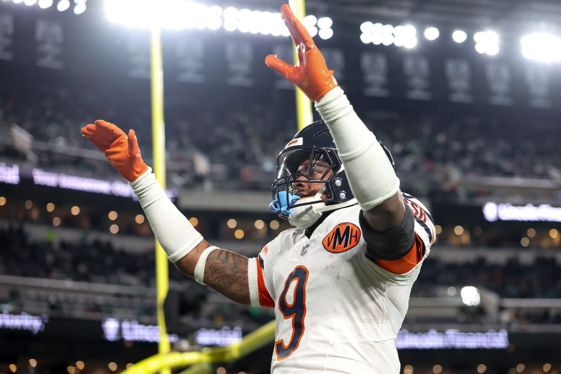 Bears Insider Hints Chicago May Move On From a Key Defensive Star