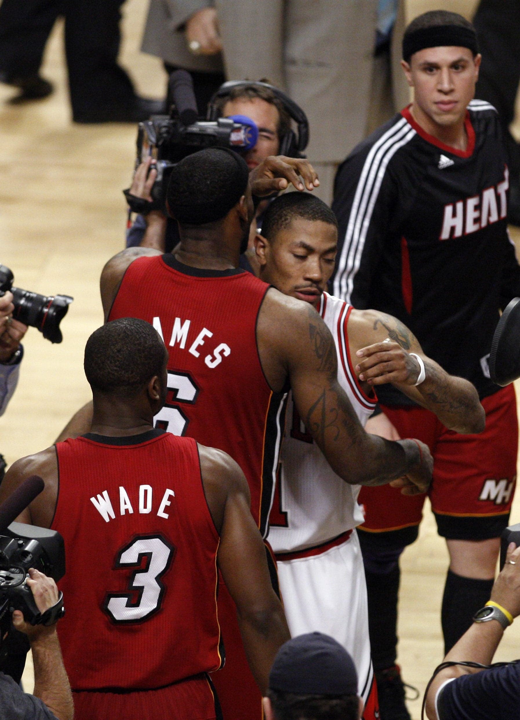 The Real Reason Why Derrick Rose Refused To Recruit LeBron James