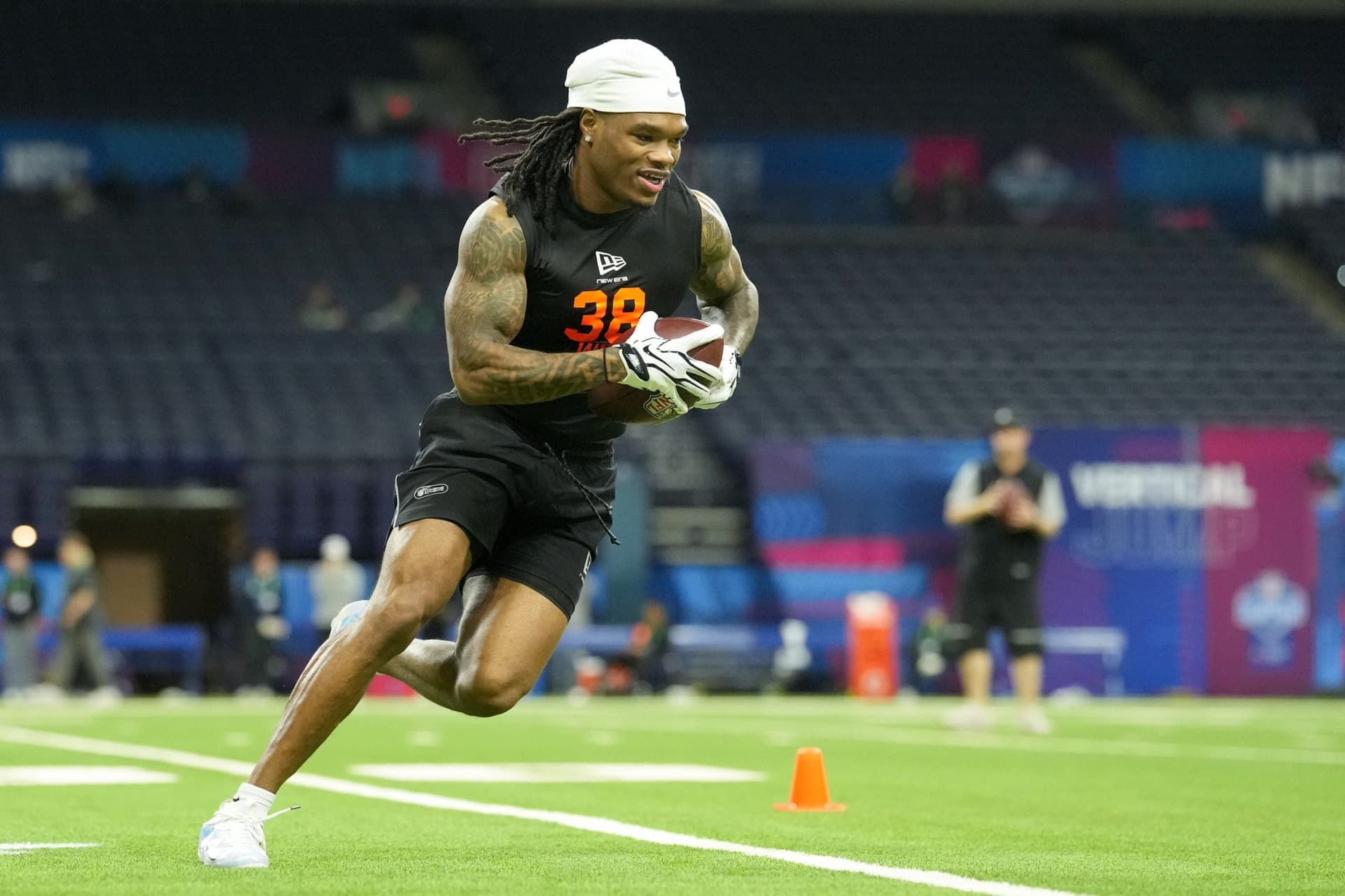 How Devin Hester Helped Influence The Bears' Zavion Thomas Pick