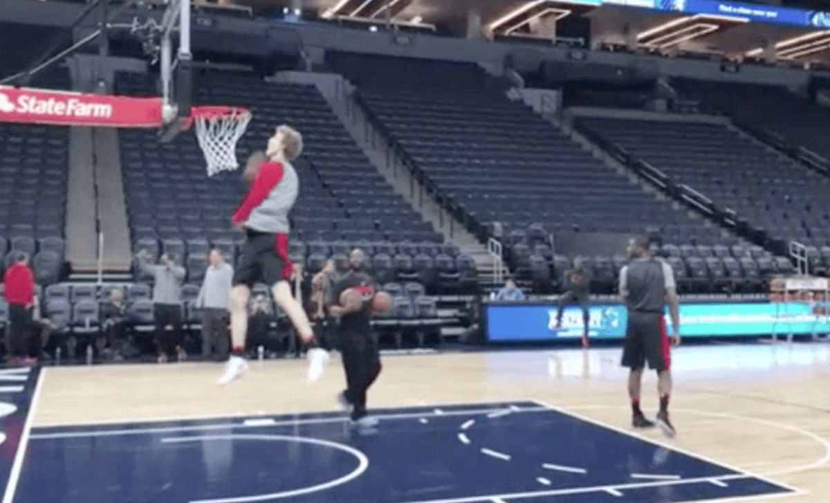 I'm All In On Lauri Markkanen Being The Next Slam Dunk Champ
