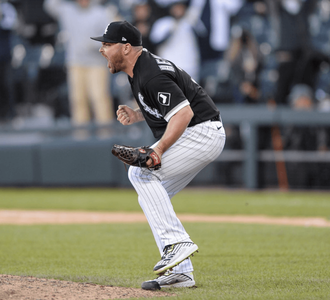 Hendriks Gives The White Sox What They Paid For