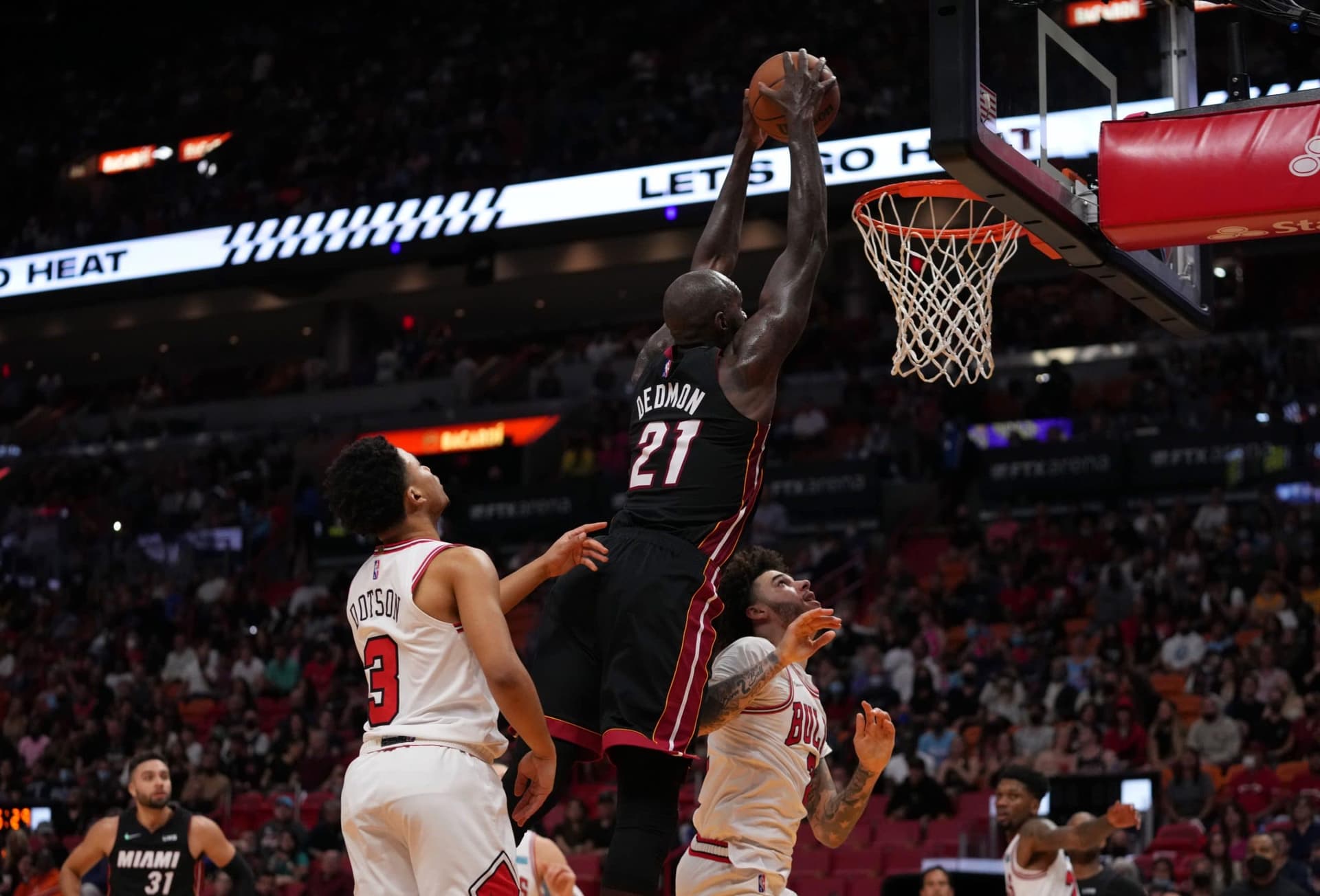 Vucevic Struggles, Seven Players in Protocol As Heat Rout Bulls