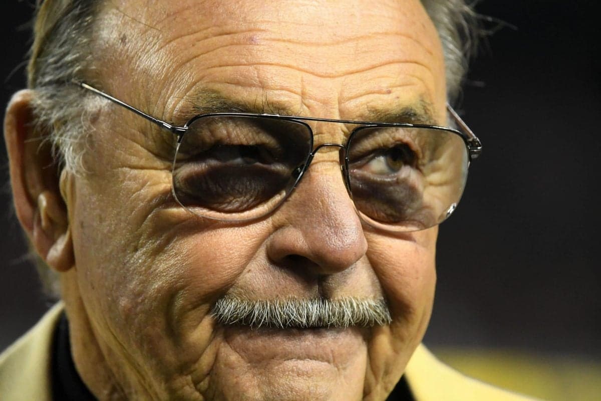 Dick Butkus Living His Best Life Trolling Tom Brady On Twitter