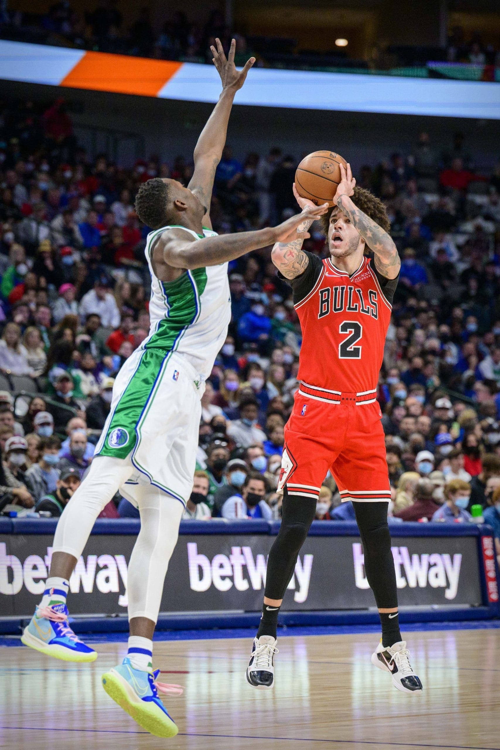 Lonzo Ball setback creates rough outlook for Bulls