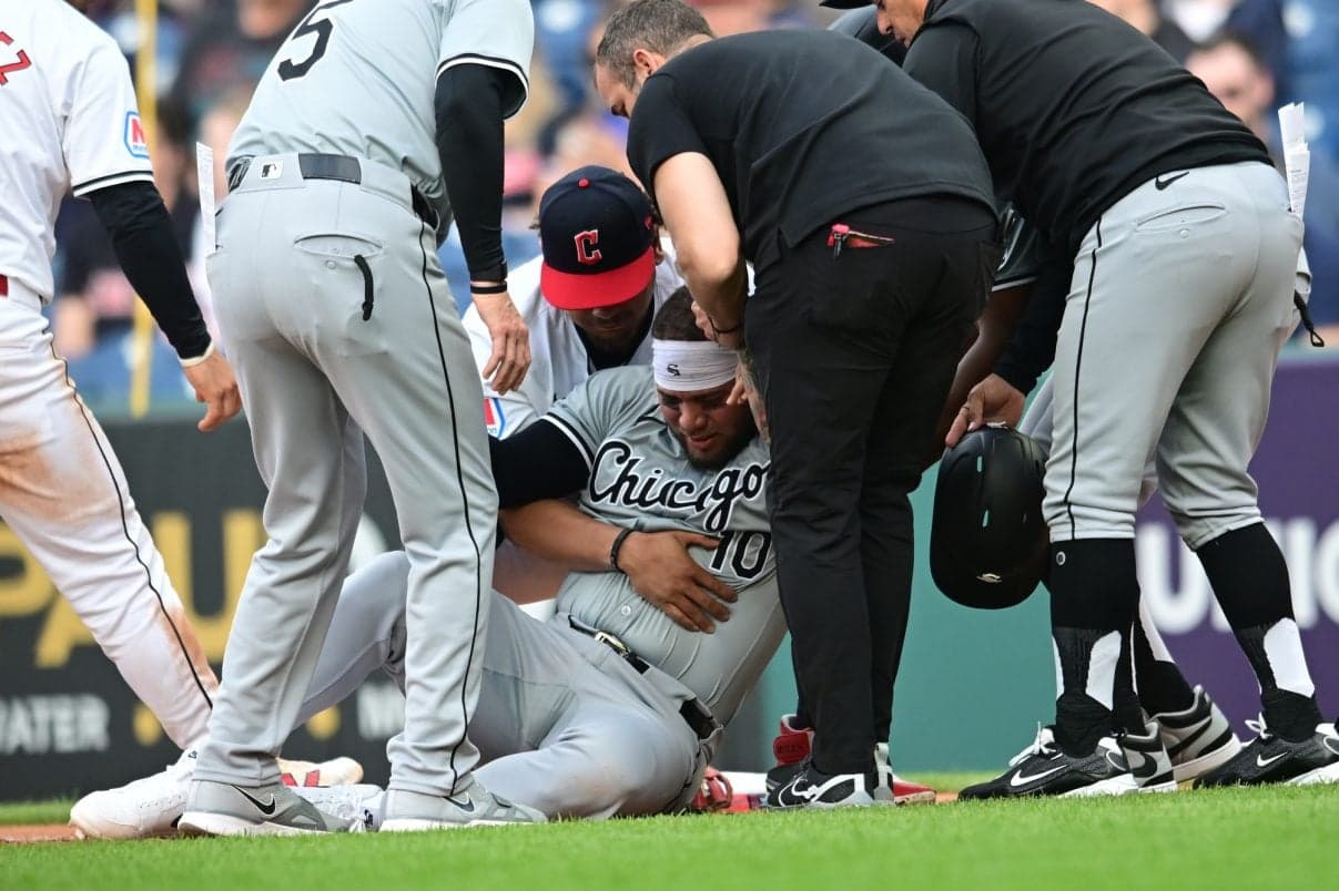 Yoan Moncada's White Sox Career May Be Over After Latest Injury Setback