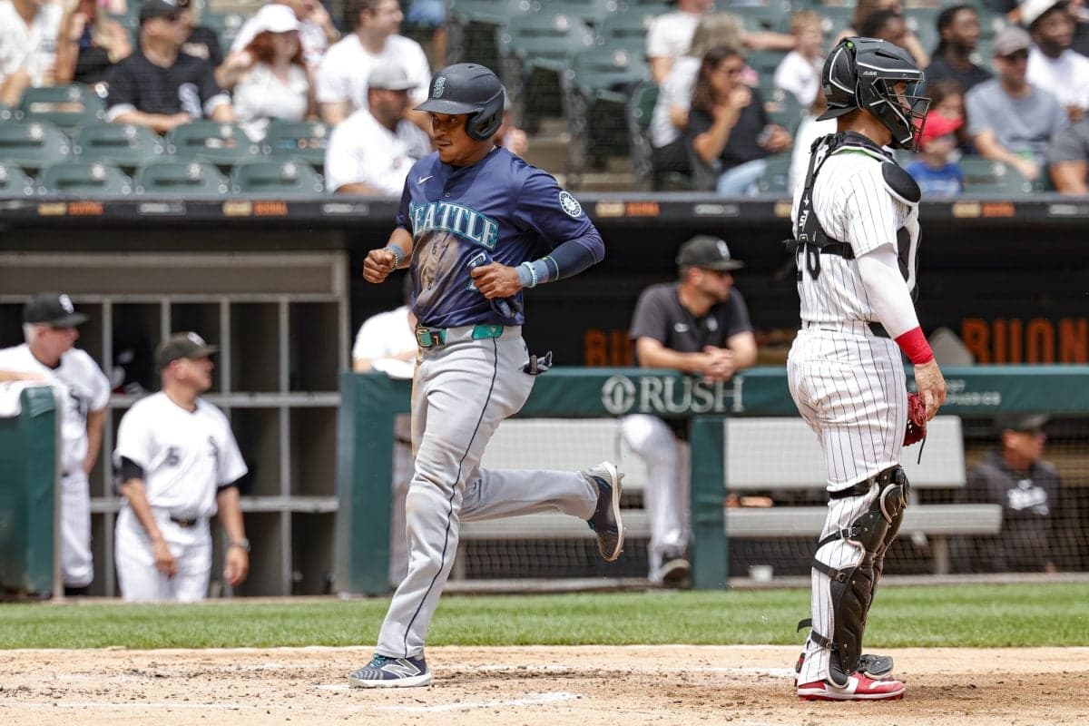 White Sox Eyeing Franchise History After Dropping 14th Straight Game