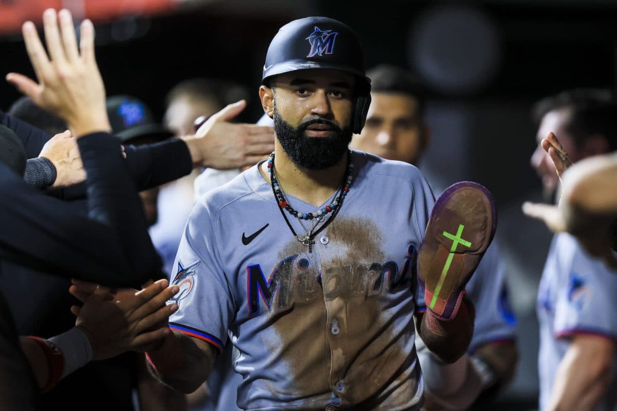 White Sox Add Derek Hill After Tauchman Knee Injury