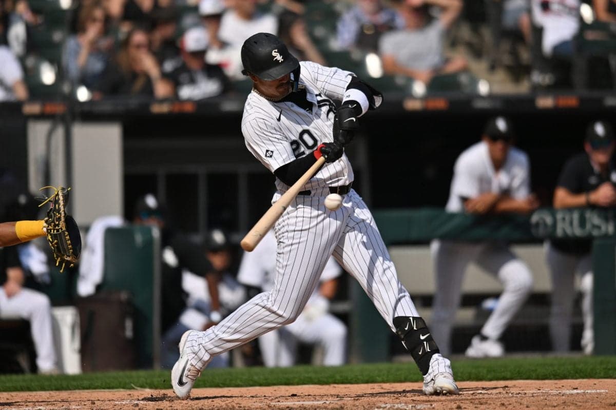 White Sox Could Soon Be Facing A Tough Choice With Their Infielders